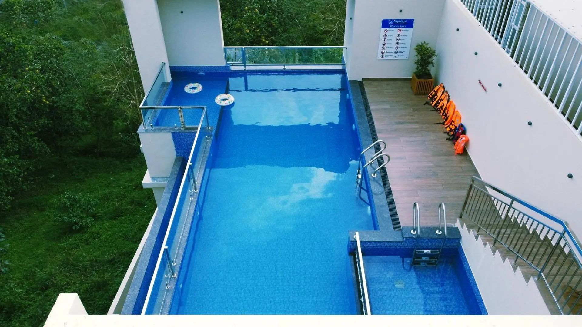 מלון דירות Kaniyāmbetta Skyscape Resort הודו