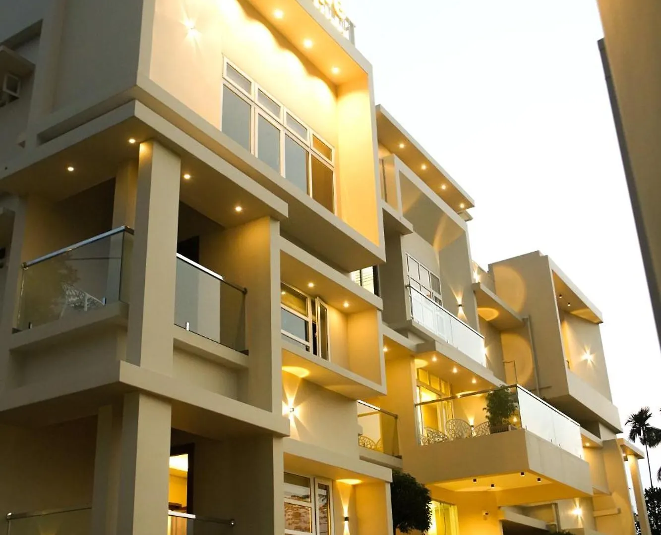 Kaniyāmbetta Skyscape Resort הודו